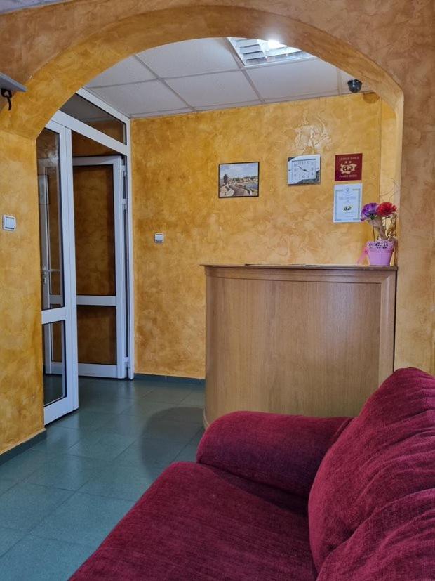 Family Hotel Rujeta Семеен Хотел Ружета - Идеален Център Pavlikeni Exterior photo